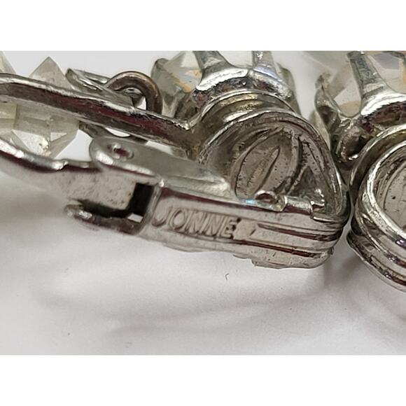 Vintage Jonne Schreiner Aurora Borealis Crystal Clip Earrings Silver Tone - Picture 5 of 6